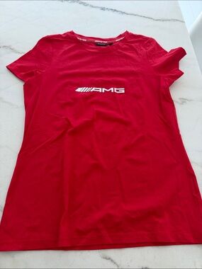 AMG Women’s Short Sleeve Tee in Red